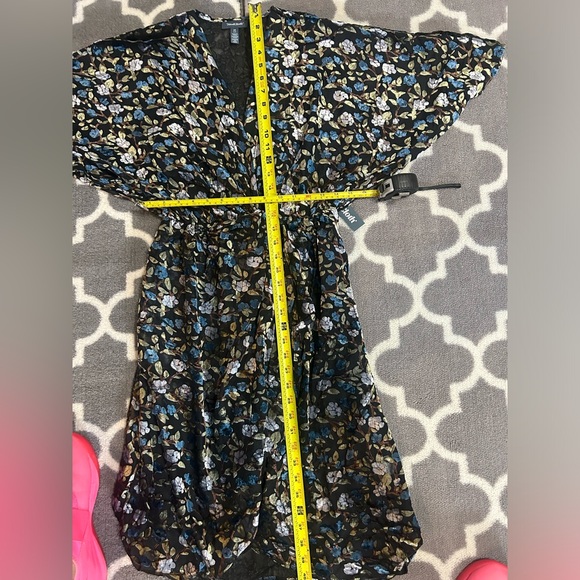 ModCloth Dramatic Depts Velvet Lined Elastic Waist Mock Wrap Dress NWT Medium - Picture 4 of 10